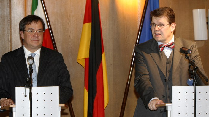 NRW-Integrationsminister Armin Laschet und der Innenminister Schleswig-Holsteins, Ralf Stegner