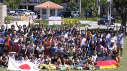 Kinder aus der Region Fukushima, die im Sommer 2011 ihre Ferien in Okinawa verbracht haben
