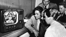 Erste Fernsehübertragung aus dem Ausland in der BRD, Krönungsfeier von Elisabeth II., 2. Juni 1953