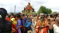 Prozession am Hindu-Tempel in Hamm. 