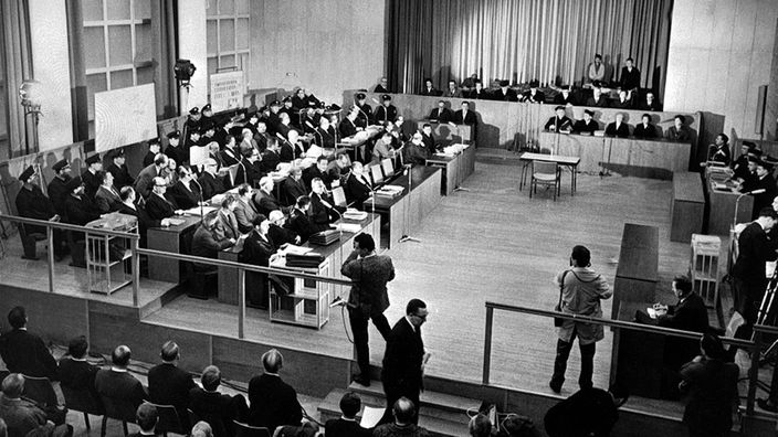 Prozess gegen die ehemaligen SS-Angehörigen und Bewacher des früheren Konzentrationslagers Auschwitz (1964) 