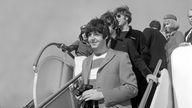 Beatles 1966 am Flughafen San Francisco
