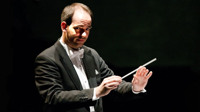 Der Dirigent Rasmus Baumann