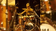 The Police-Drummer Stewart Copeland 1979 bei einem Konzert in San Francisco
