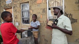 Radio-Hörer in Zimbabwe, Afrika (2023)