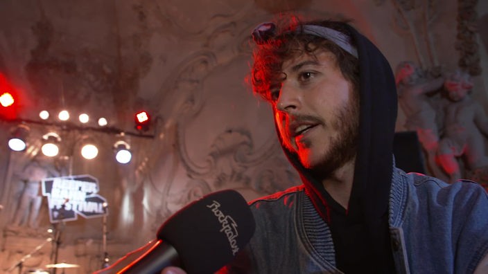 Interview: Oscar And The Wolf