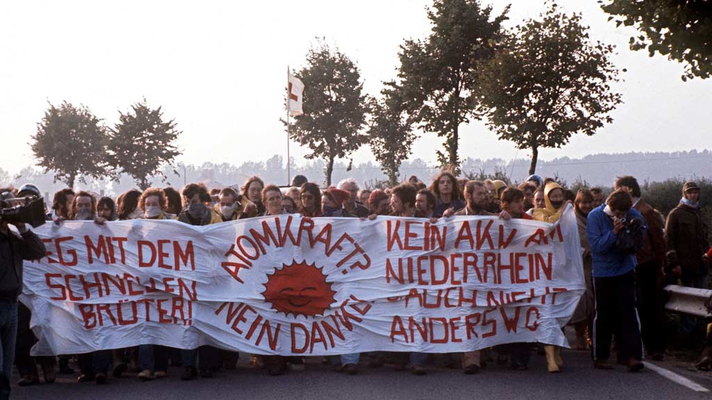 Demo Kalkar Protest gegen den Schnellen Brüter Hier und heute