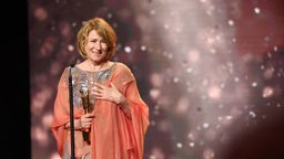 Schauspielerim Corinna Harfouch bekommt am Abend des 3.5. 2024 den Deutscher Filmpreis Lola verliehen