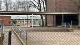 Frontansicht von der Gesamtschule Nordstadt in Neuss 