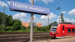 Bahnhof Hamm, Zug
