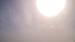 Saharastaub lässt die Sonne milchig und getrübt erscheinen