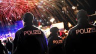 Polizeipräsenz, Neujahrsfeuer