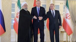 Hassan Rohani (l-r), Präsident des Irans, Recep Tayyip Erdogan, Präsident der Türkei, und Wladimir Putin, Präsident von Russland