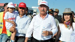 Ein Protestzug mit dem Titel «Gerechtigkeitsmarsch» mit dem Vorsitzenden der türkischen Oppositionspartei CHP, Kemal Kilicdaroglu