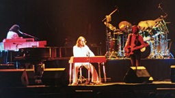 Richard Davies, Roger Hodgson, Dougie Thomson und Bob C. Benberg, Mitglieder der Band "Supertramp", bei einem Auftritt im Jahr 1979