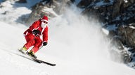 Samichlaus fährt Ski