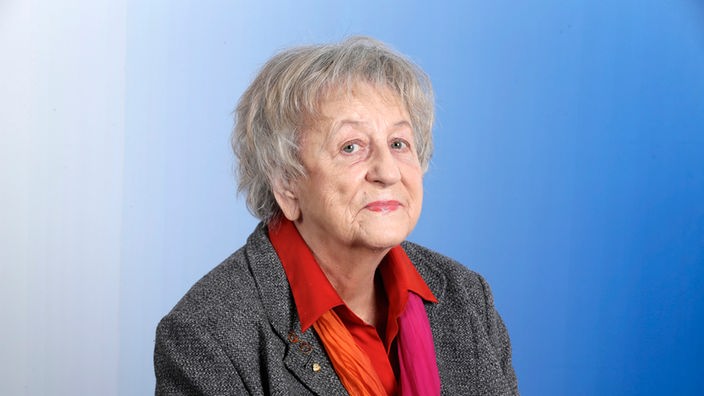 Portrait von Krimiautorin Ingrid Noll