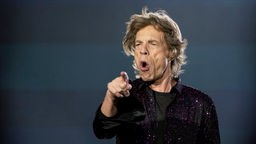 Mick Jagger auf der Bühne in Lyon, während der "Sixty"-Tour der Rolling Stones im Juli 2022