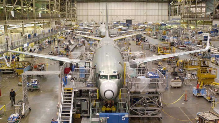 Flugzeugproduktion in der Boeing Werft, 2003