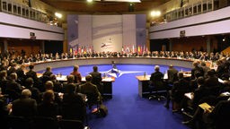 Eröffnungssitzung des NATO-Gipfeltreffens am 21.11.2002