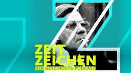 Bundeskanzler Helmut Schmidt rauchend und mit der linken Hand am Ohr
