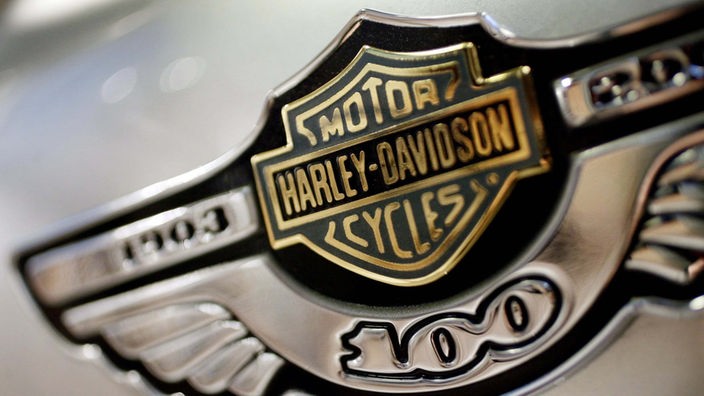 Das Emblem einer Harley-Davidson auf einer Motorradmesse im Bella Center in Kopenhagen