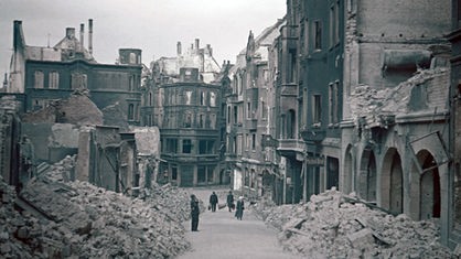 Von Bomben zerstörte Häuser in Wuppertal (Aufnahme von 1943)
