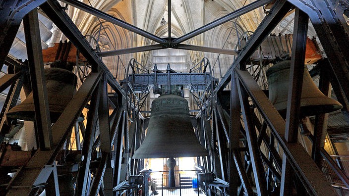 St. Petersglocke im Glockenstuhl des Kölner Doms