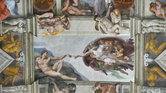 Freskoi "Die Erschaffung Adams" an der Decke der Sixtinischen Kapelle