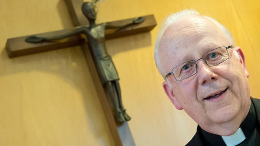 Dompropst Manfred Grothe, der derzeit als Weihbischof in Paderborn tätig ist ...