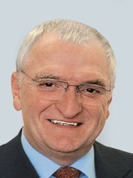 Heinz Kowalski ist der Stellvertreter von Rainer Fischer