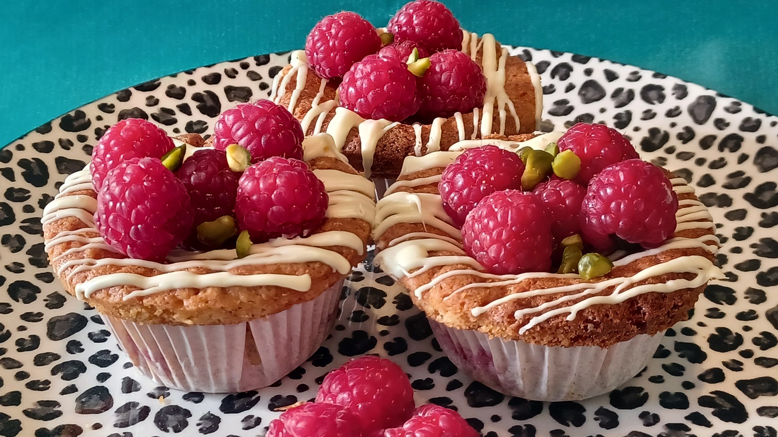 Himbeer Muffins Mit Wei Er Schokolade Rezepte Verbraucher Wdr