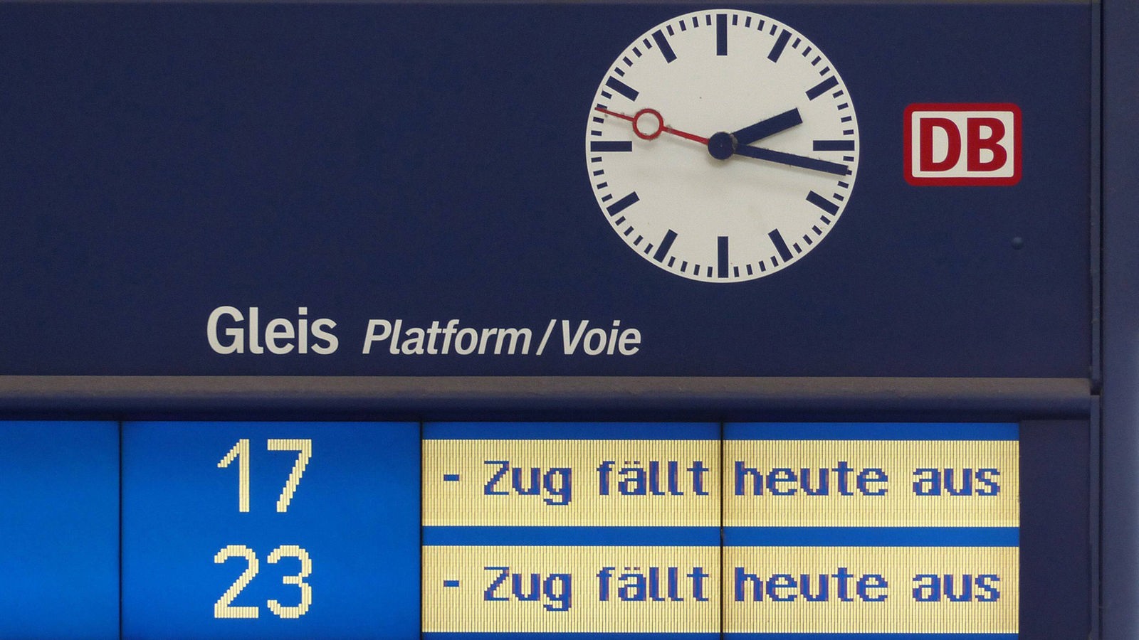 Bahnstrecke zwischen Essen und Duisburg wieder frei - WDR Nachrichten
