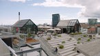 Das Bild zeigt eine Rooftopbar in Aarhus.