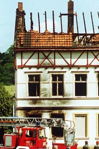 Das am 29.05.1993 bei einem Brandanschlag zerstörte Haus einer türkischen Familie in Solingen