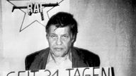 Das am 8.10.1997 von der Pariser Zeitung "Liberation" veröffentlichte Foto zeigt den am 5.9.1977 von der RAF entführten Arbeitsgeberpräsidenten Hanns-Martin Schleyer
