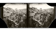 Eine der stereoskopischen Fotografien, die zwei westfälische Soldaten während des Ersten Weltkriegs an der Westfront aufnahmen