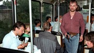 Dieter Degowski  im gekaperten Bus 