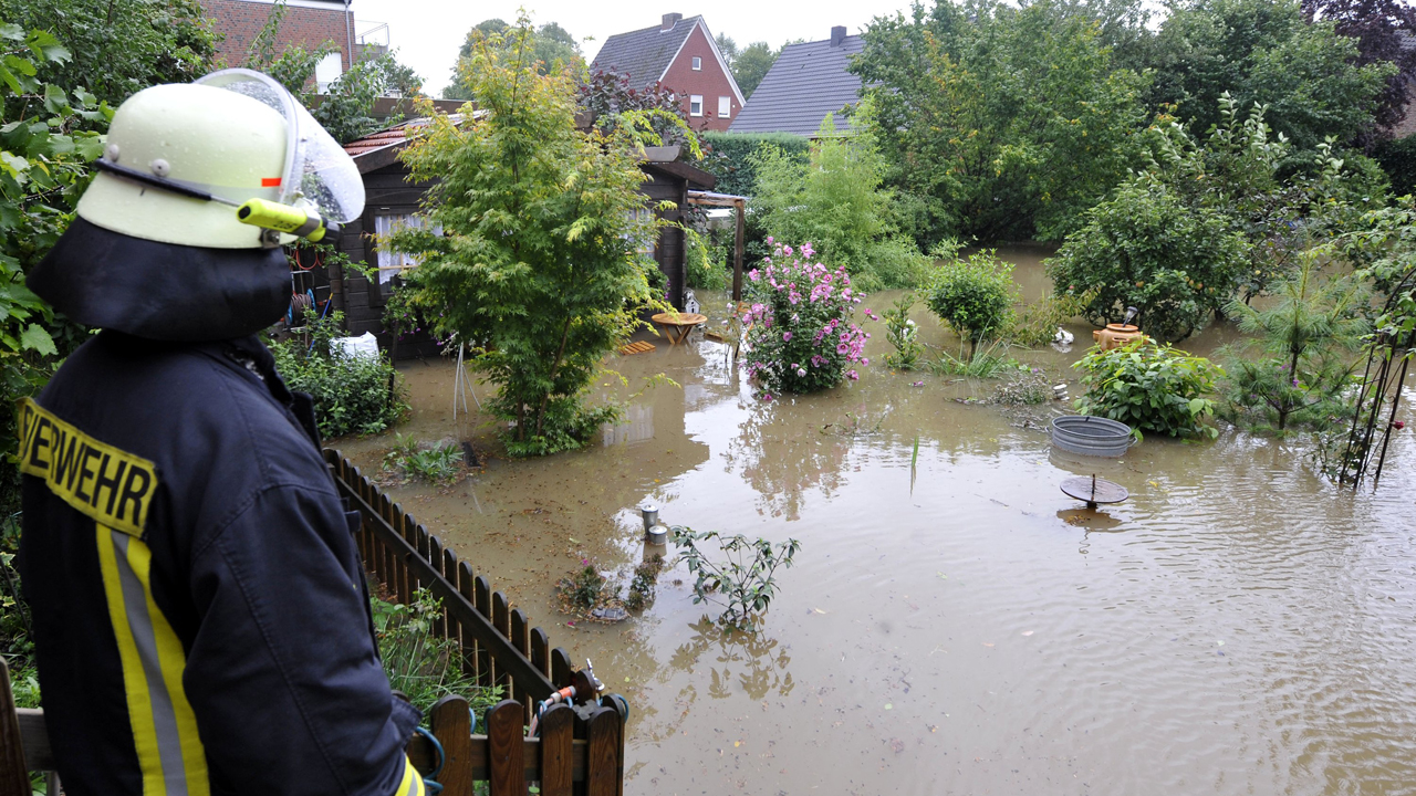 Überfluteter Garten in Ochtrup-Langenhorst