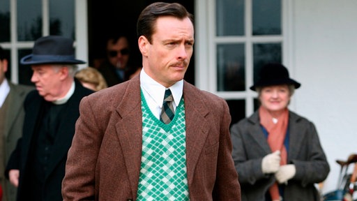 V.l.n.r.: Dermot (David Calder), George Pritchard (Toby Stephens), Miss Marple (Julia McKenzie)