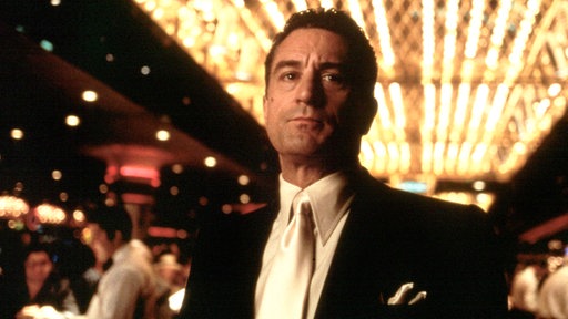 Sam "Ace" Rothstein (Robert De Niro) hat in seinem Casino alles im Griff.