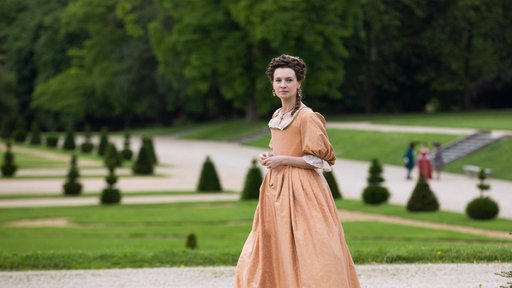 Madame de Maintenon (Catherine Walker)