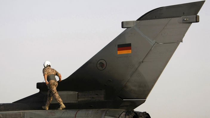 Gefährlicher Aktionismus - Deutschlands Kriegseinsatz in Syrien