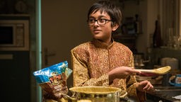 Austauschhüler "Sandy" zaubert ein Gericht aus seiner indischen Heimat