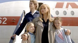 Sara Bender (Veronica Ferres) wird von ihren Kindern getrennt. 