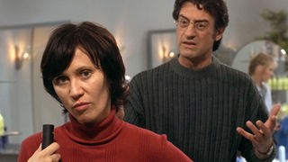 Paolo (Sigo Lorfeo) kann nicht nachvollziehen, warum Urszula (Anna Nowak) stocksauer auf ihn ist.