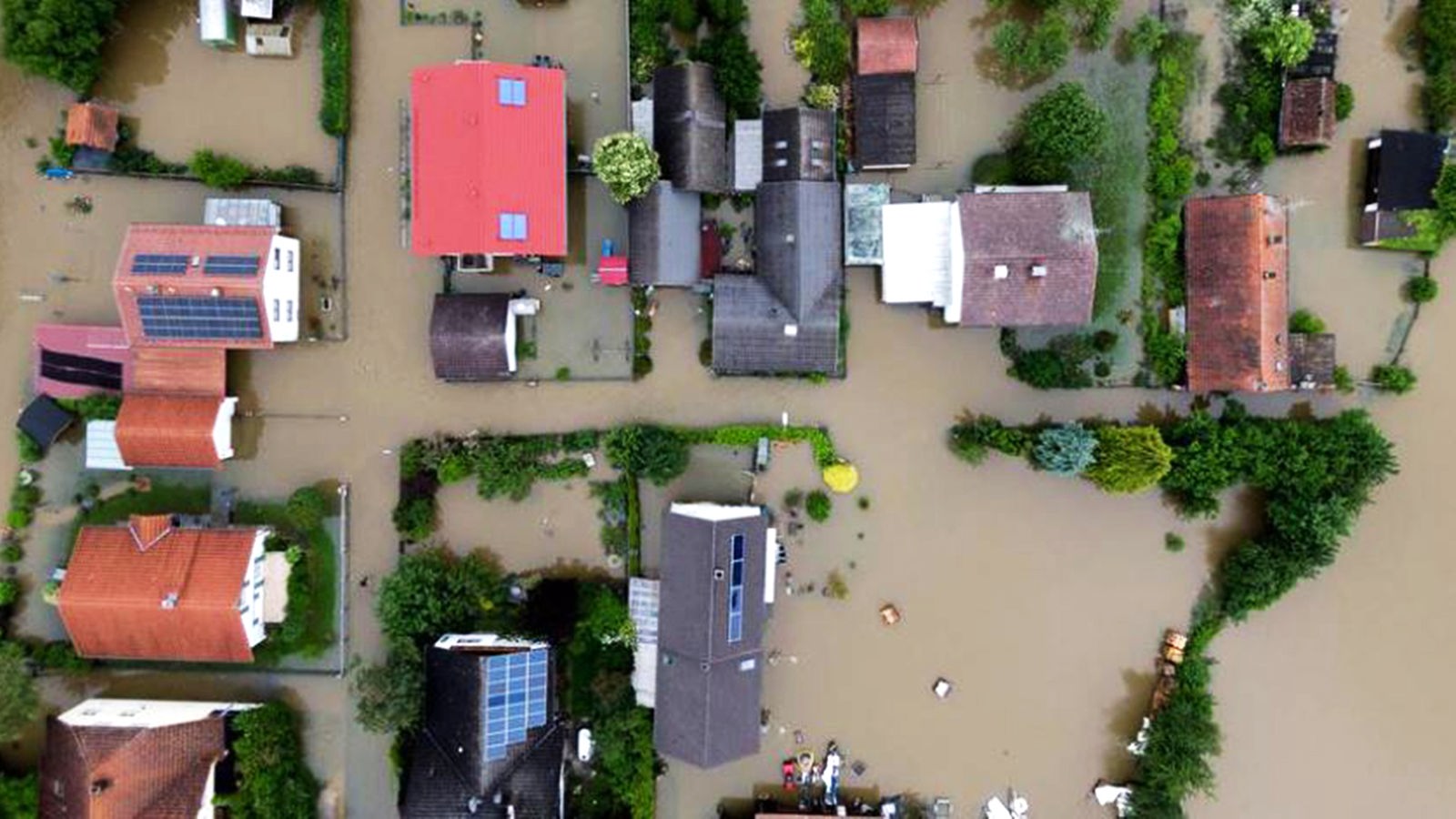 Brennpunkt: Hochwasser im Katastrophengebiet - Dramatische Lage im Süden 