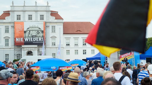 Wahlkampfveranstaltung der AfD vor dem Schloss Oranienburg am 26.08.2019