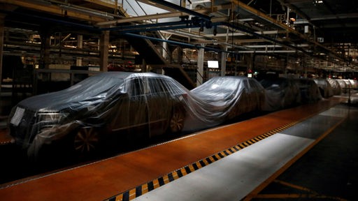 Ein Fließband in der Volkswagen Autoeuropa-Fabrik in Lissabon am 30. März 2020