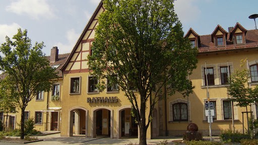 Das Rathaus der Gemeinde Schwarzenbruck in Bayern